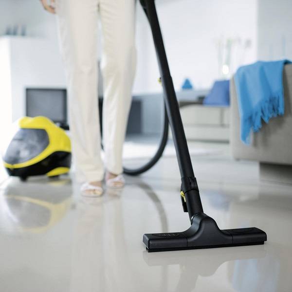 Karcher SV 7 Buharlı Temizlik Robotu SV7WHITE