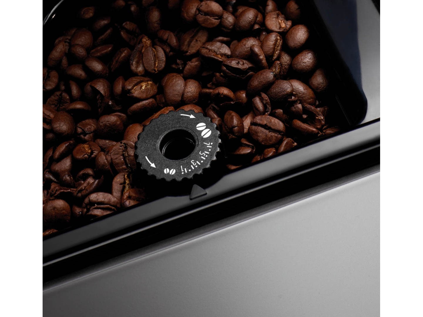 Delonghi Esam 4500 Magnifica Kahve Makinesi