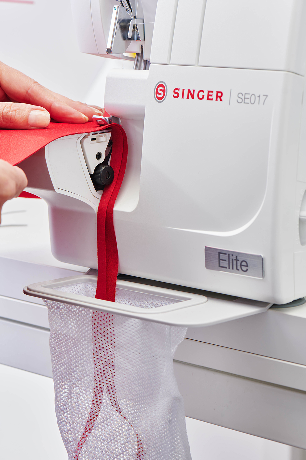 Singer SE017 Elite 4 İplik Overlok Makinesi